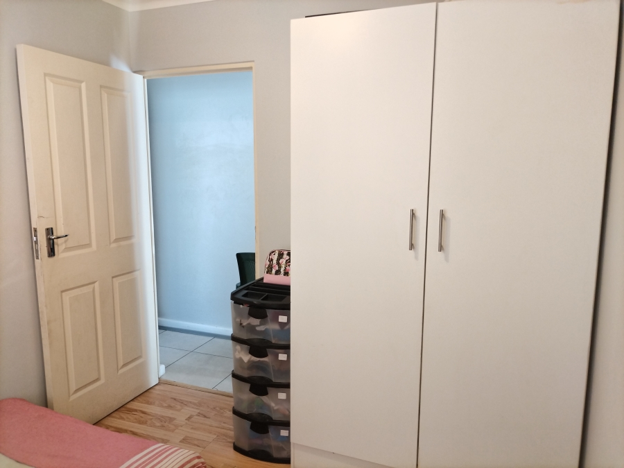 3 Bedroom Property for Sale in Bell Glen Western Cape